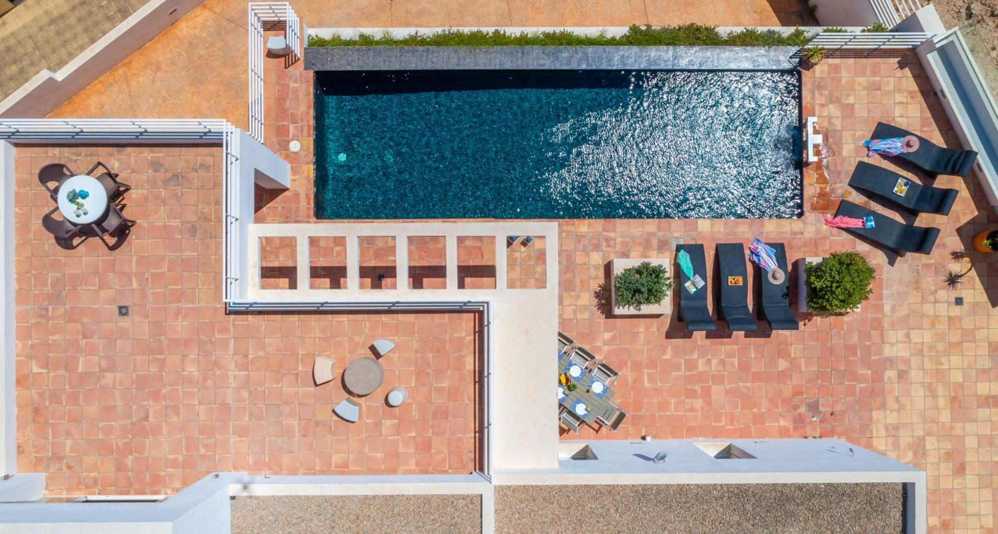 Villa Moderna - Plusholidays カルプ エクステリア 写真