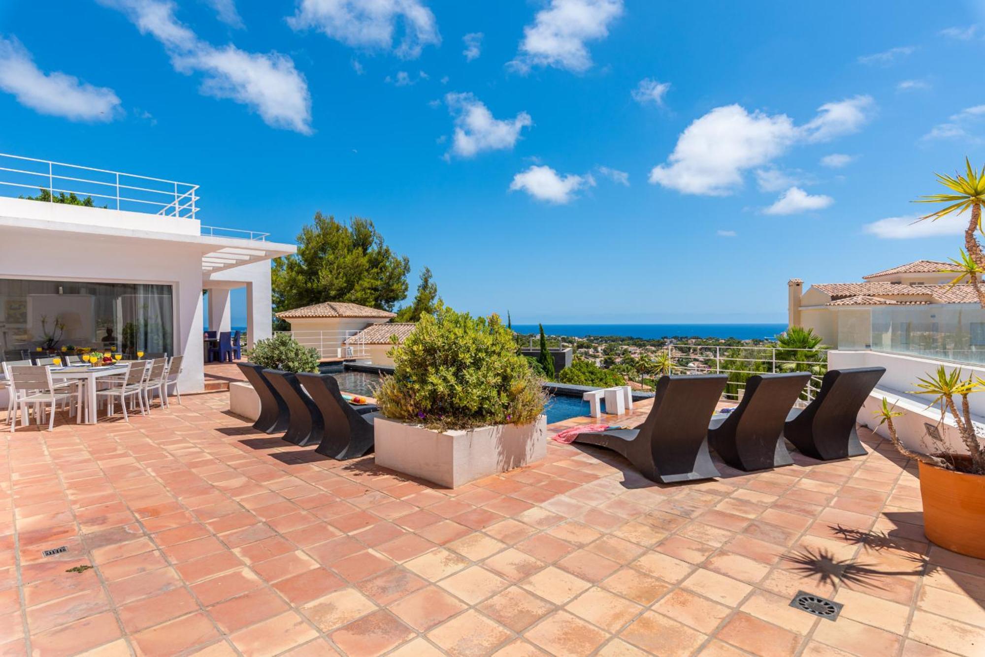 Villa Moderna - Plusholidays カルプ エクステリア 写真